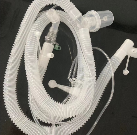 昌華一次性使用呼吸回路套件型號：麻醉管路型、呼吸管路型。